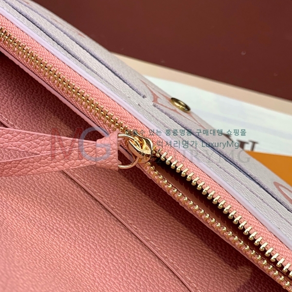���̺��� ���и� ���� ������ M82341-4