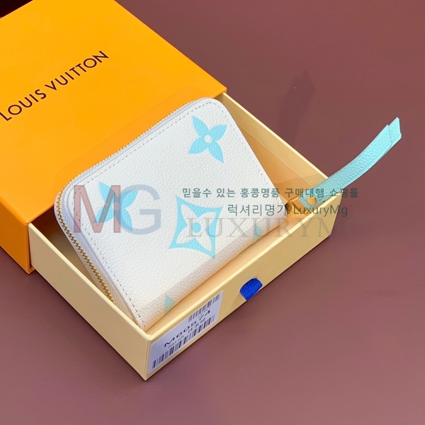 ���̺��� ���� ���� M60574-1