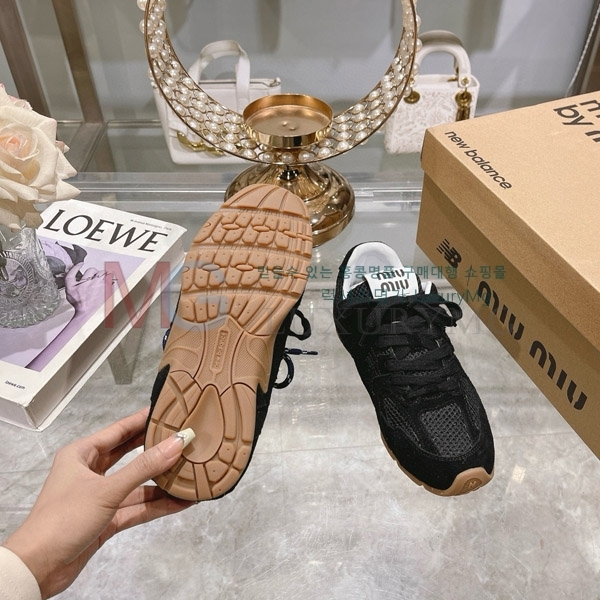 �̿�̿� ���� ����Ŀ�� MU-66594-3