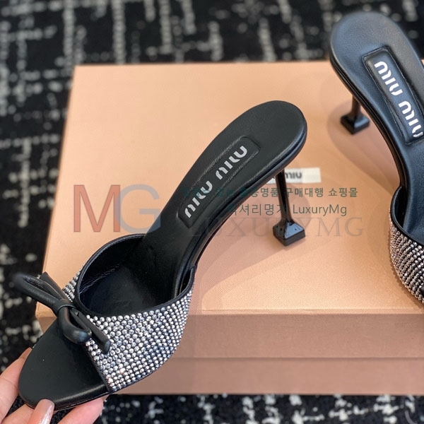 �̿�̿� �̵��� MK975751