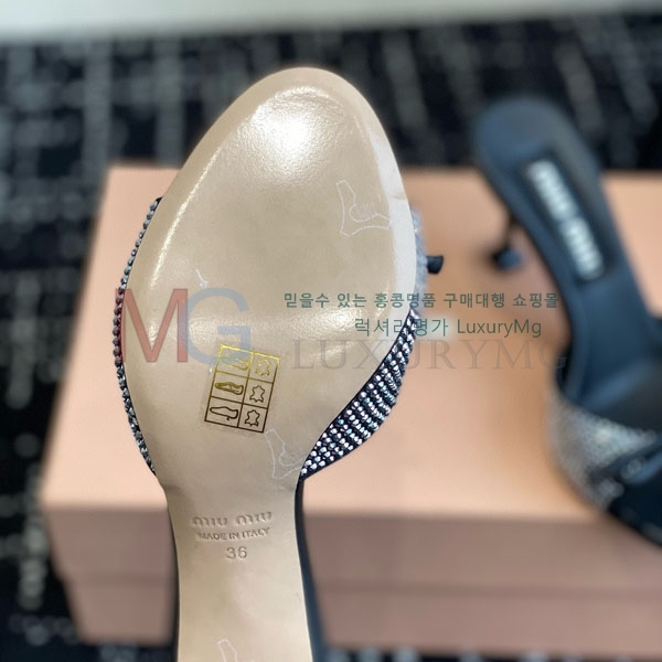 �̿�̿� �̵��� MK975751