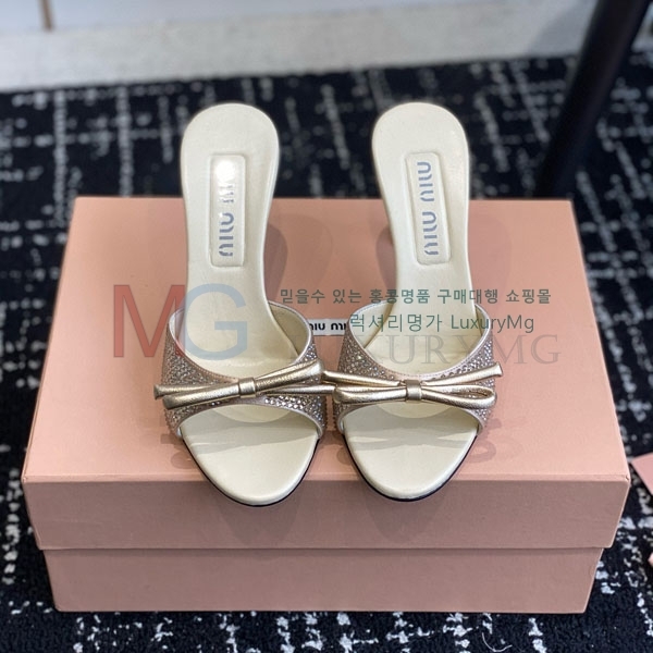 �̿�̿� �̵��� MK975751-1
