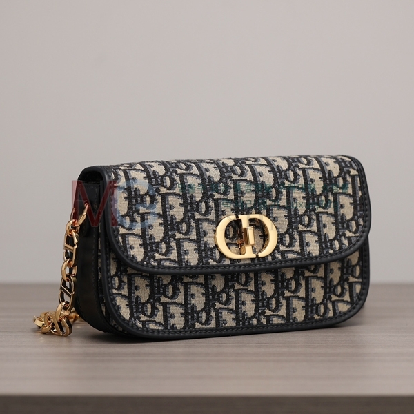 ��� 30 ������ ���� �� M22722-4
