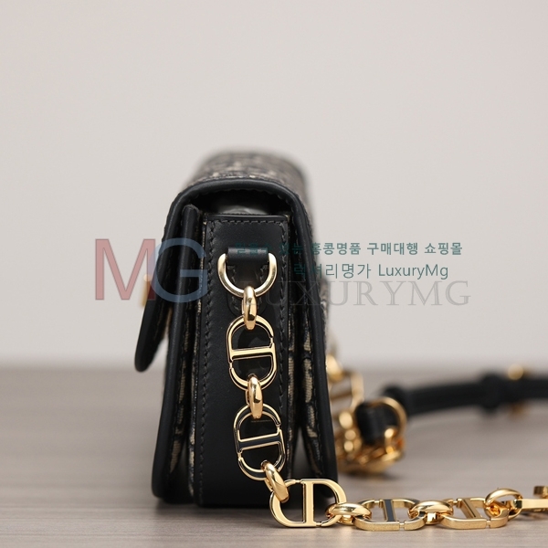 ��� 30 ������ ���� �� M22722-4