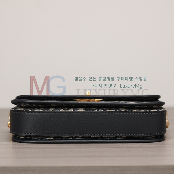 ��� 30 ������ ���� �� M22722-4