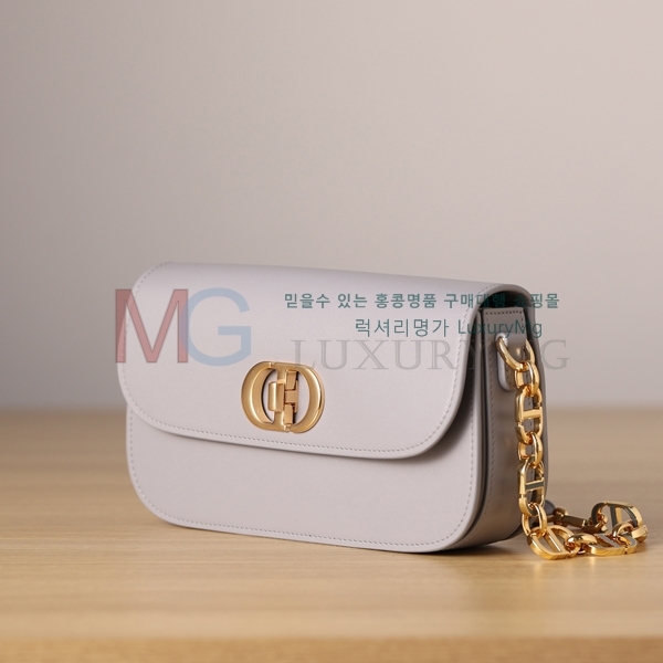 ��� 30 ������ ���� �� M22722-1