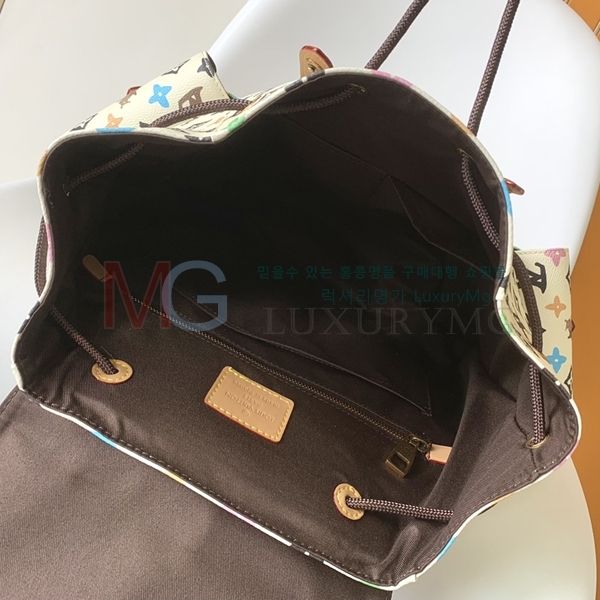 ���̺��� ũ�������� ���� M25240-1