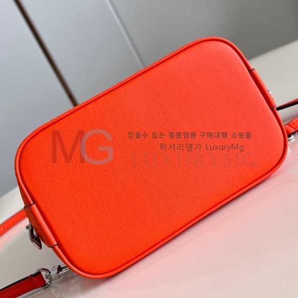  ���̺��� �˸� ���� ���� M25103-111
