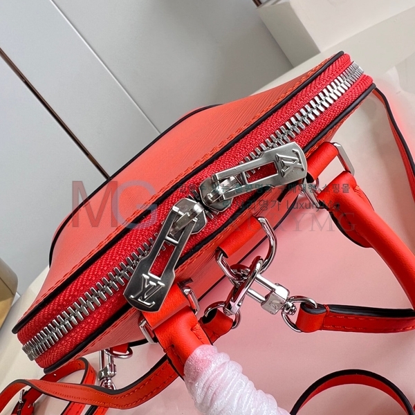  ���̺��� �˸� ���� ���� M25103-111