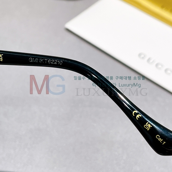 ����  ���۶� GU507822-3