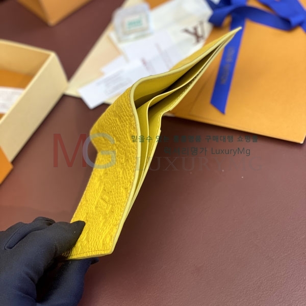 ���̺��� ��Ƽ�� ���� M69037-107