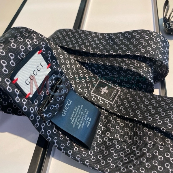 ���� ��Ÿ�� HE286899-1