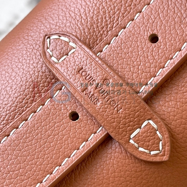 ���̺��� �ο� Ű ȣ���� PM M25354-102