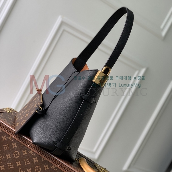  ���̺��� �ο� Ű ȣ���� PM M25352-3