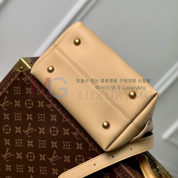  ���̺��� �ο� Ű ȣ���� PM M25352-1