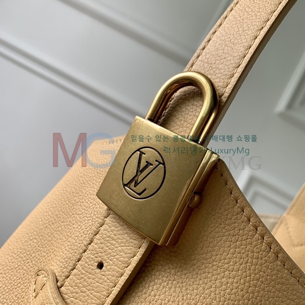  ���̺��� �ο� Ű ȣ���� PM M25352-1