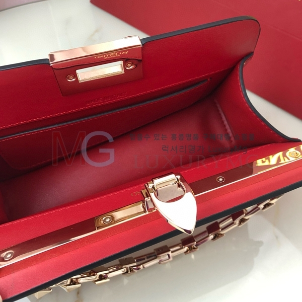�߷�Ƽ�� ����ٴ� �����͵� 23 3081S-3