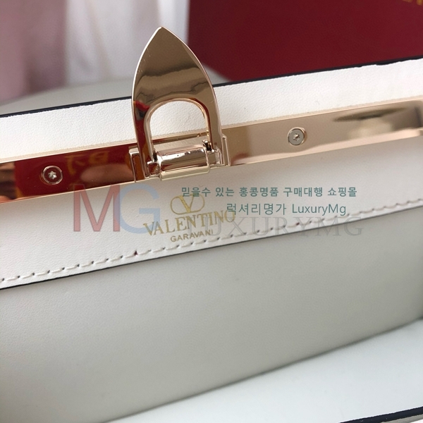 �߷�Ƽ�� ����ٴ� �����͵� 23 3081S-7