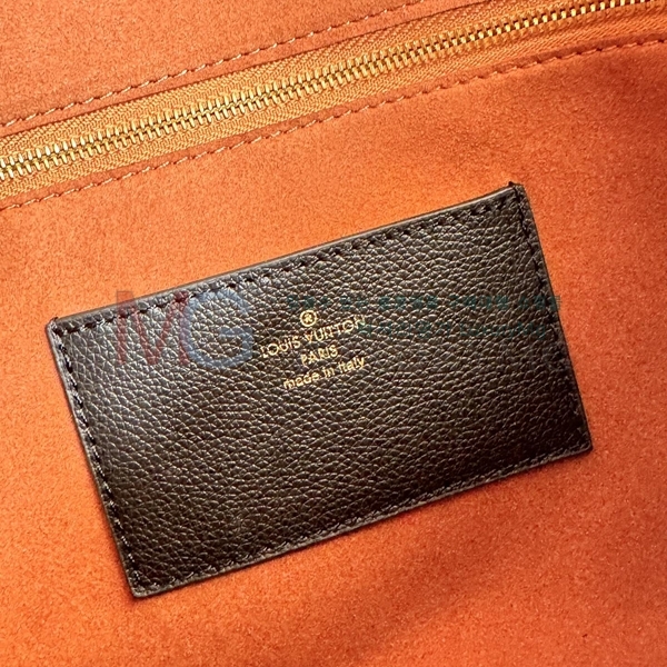 ���̺��� ����Ʈ Ʈ����Ʈ ����� M25359-1