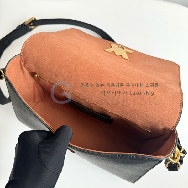 ���̺��� ����Ʈ Ʈ����Ʈ ����� M25359-1