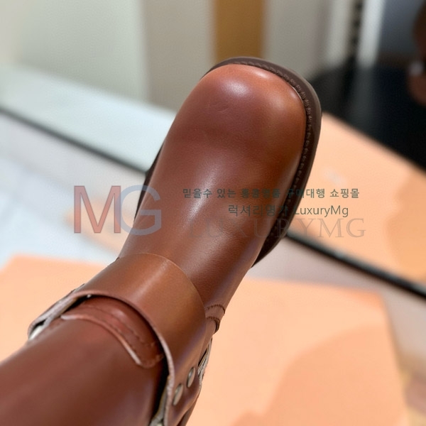 �̿�̿� ���� ��Ŀ M5766505-3