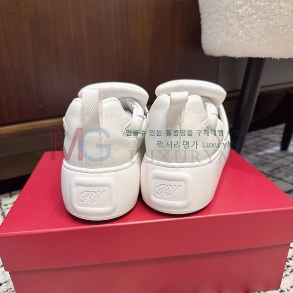 ���� ������� ��� ����Ŀ�� 5R561182-1