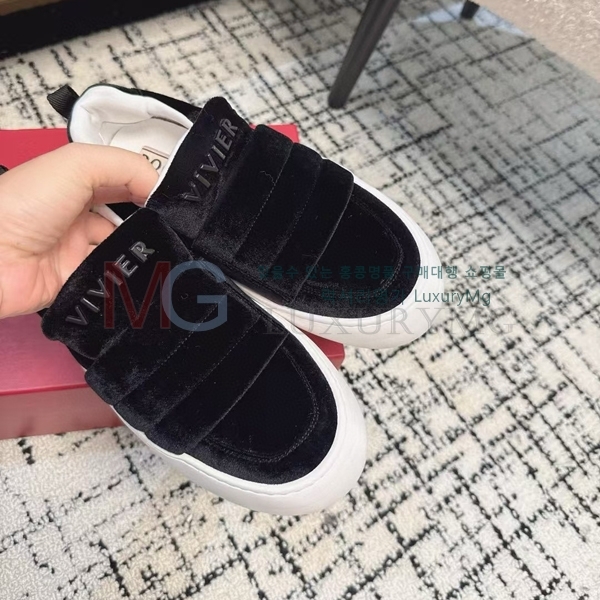 ���� ������� ��� ����Ŀ�� 5R561182-2
