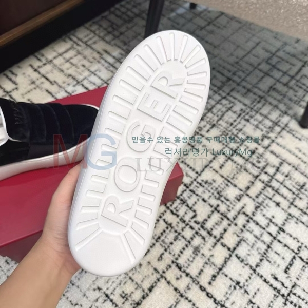 ���� ������� ��� ����Ŀ�� 5R561182-2
