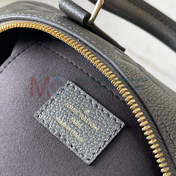 ���̺��� ���ǵ� �ݵѸ��� 20 M12013-300