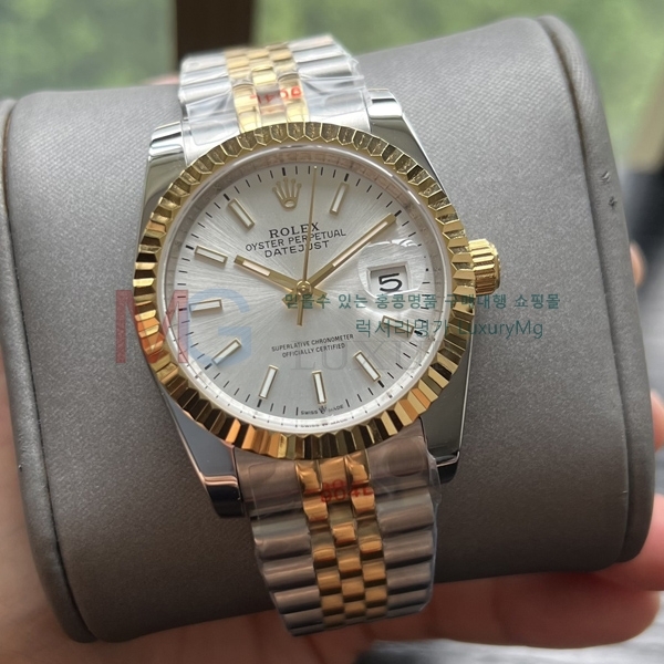 (200�� ����ǰ) ���� �η��� �ð� 00090 36MM