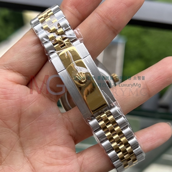 (200�� ����ǰ) ���� �η��� �ð� 00090 36MM