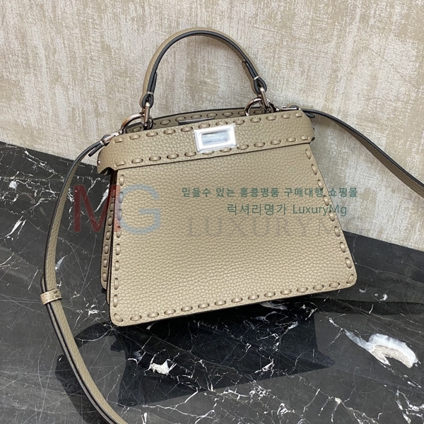 ��� ��ī�� ��Ʈ�� �ڶ� 75841-6