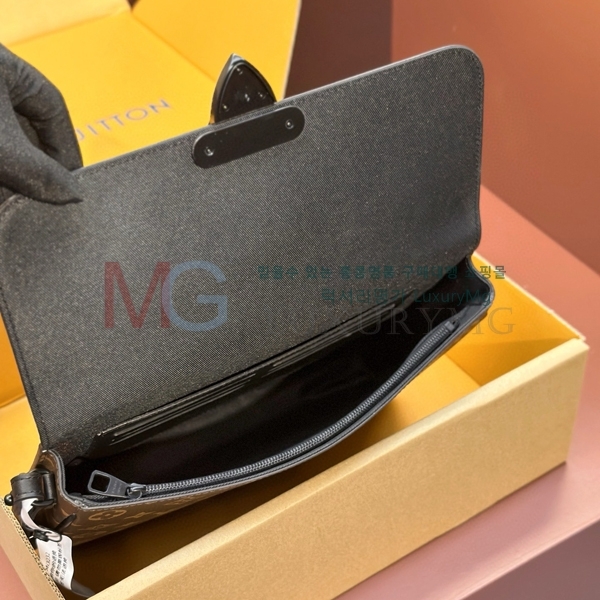 ���̺��� �Ŀ�ġ M80560-1