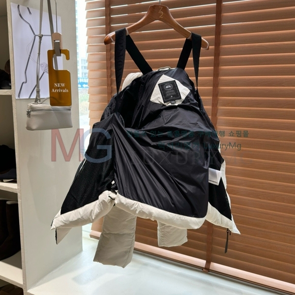 ���� ĳ���ٱ��� Junction �ٿ� �е� C236622-1