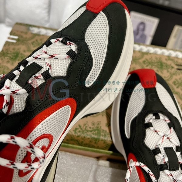  ���� Gucci  Run ����Ŀ�� GU250215