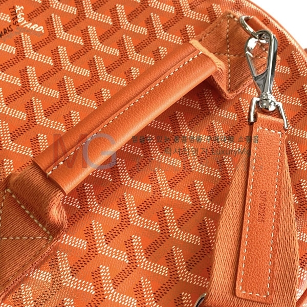 ���ߵ� �ٷ� 40 ������ �� G020248-7