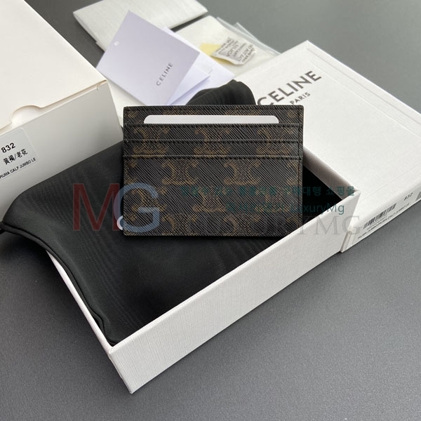 ������ Ʈ������ ī������ 10L833-7