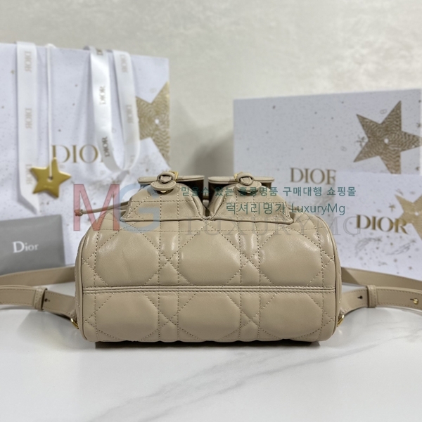 ��� ī�� �̵� ���� M59600-3