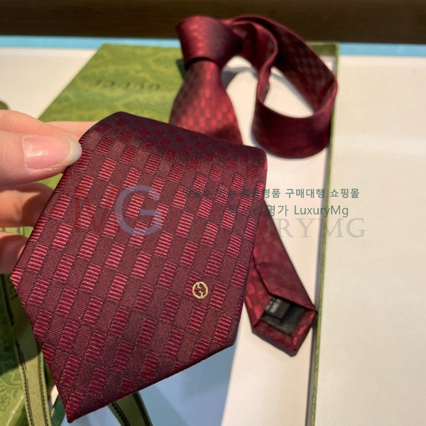 ���� ��Ÿ�� HE286902-1
