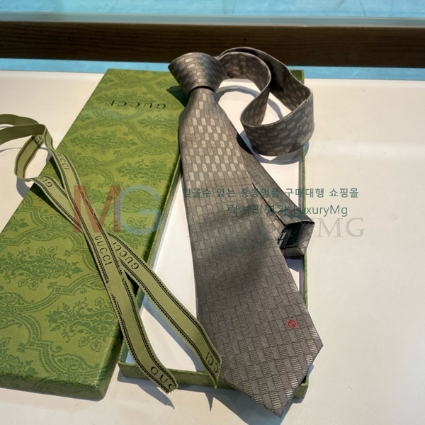 ���� ��Ÿ�� HE286902-2