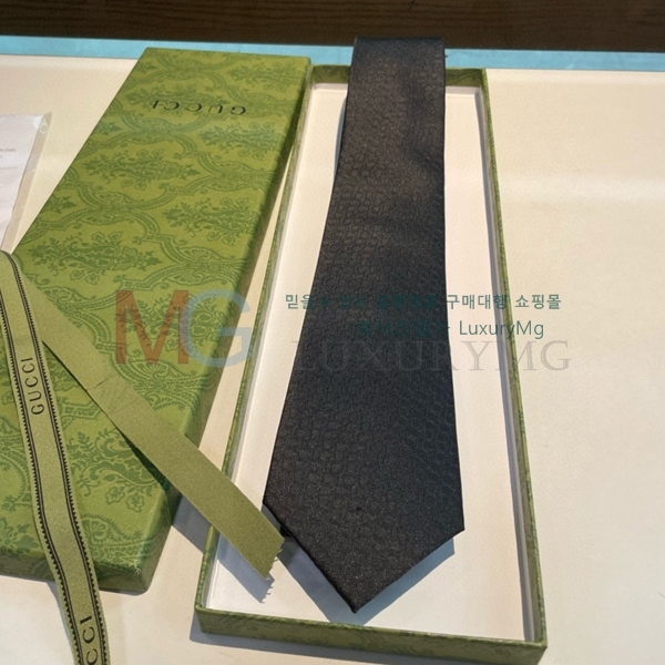 ���� ��Ÿ�� HE286904-5