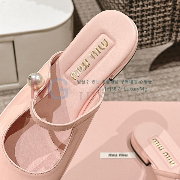 �̿�̿� �� �÷����� M5805541