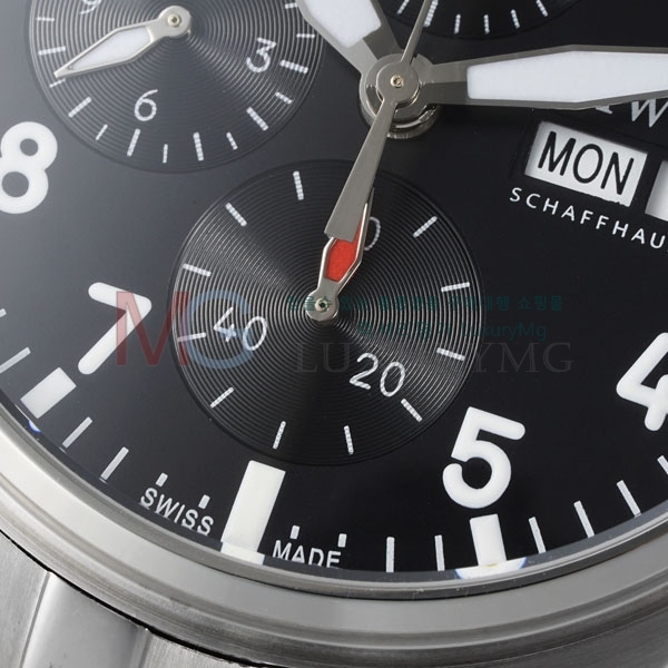  ���̴������� �����ƽ �ð� W699300-4 (41mm)