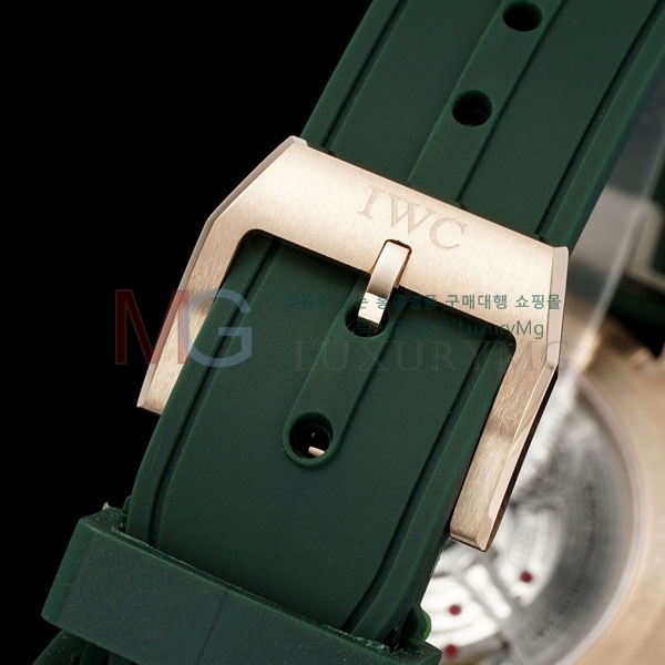  ���̴������� �����ƽ �ð� W69385-5 (41mm)