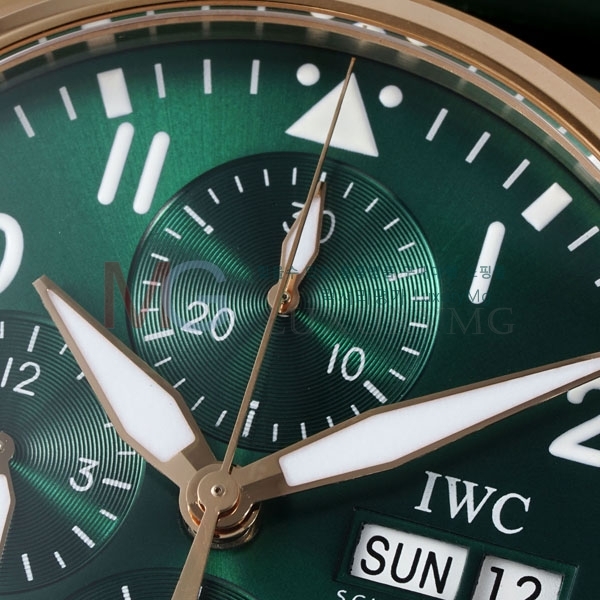  ���̴������� �����ƽ �ð� W69385-5 (41mm)