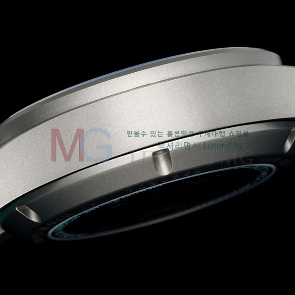 ���̴������� �����ƽ �ð� W69385-6 (41mm)