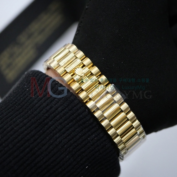 �η��� �Ż� �ð� VR6670-1 36MM