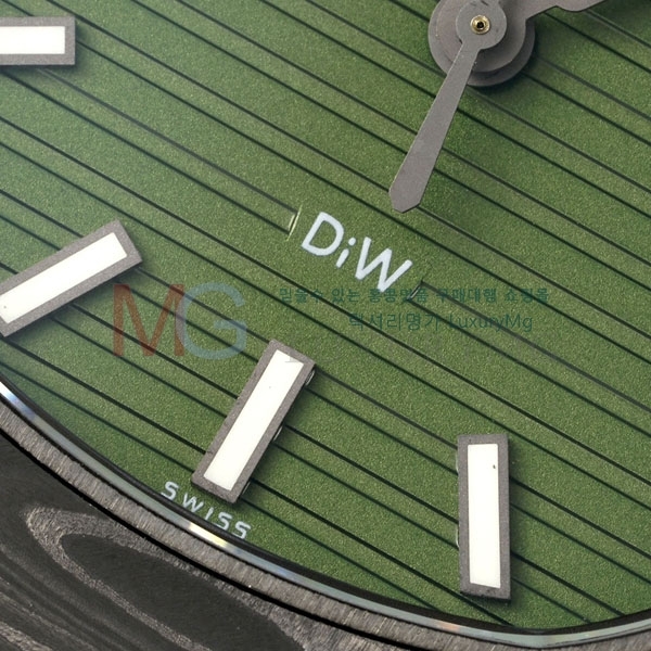�����ʸ� DIW �ð� 711166-1