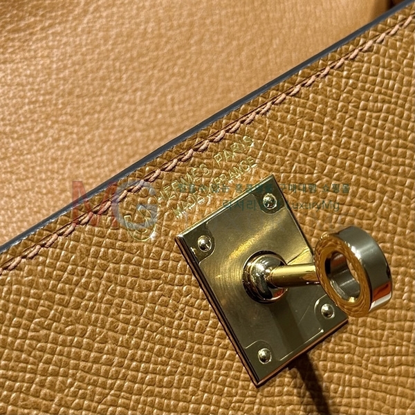 �����޽� �̸��� �̴� H50050-7