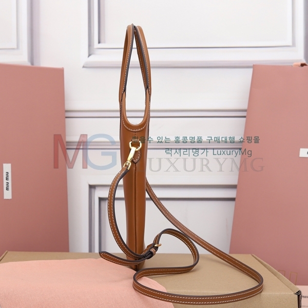 �̿�̿� ���̺� ���� �ڵ�� 5BA281-105